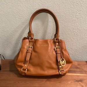 GUC!! Michael Kors Bedford Luggage Camel Leather Shoulder Bag!!